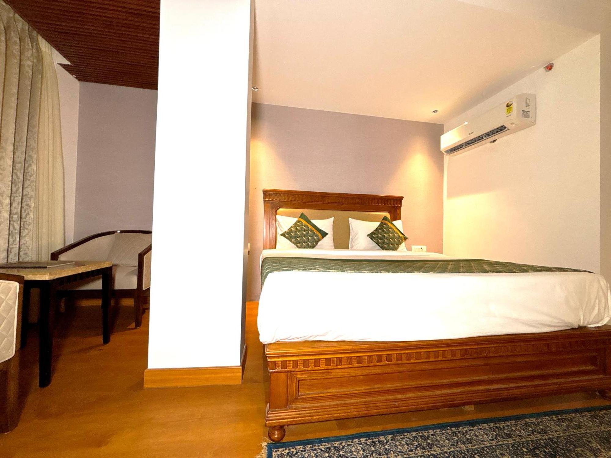 Hotel Arch The Lohias Neu-Delhi Exterior foto